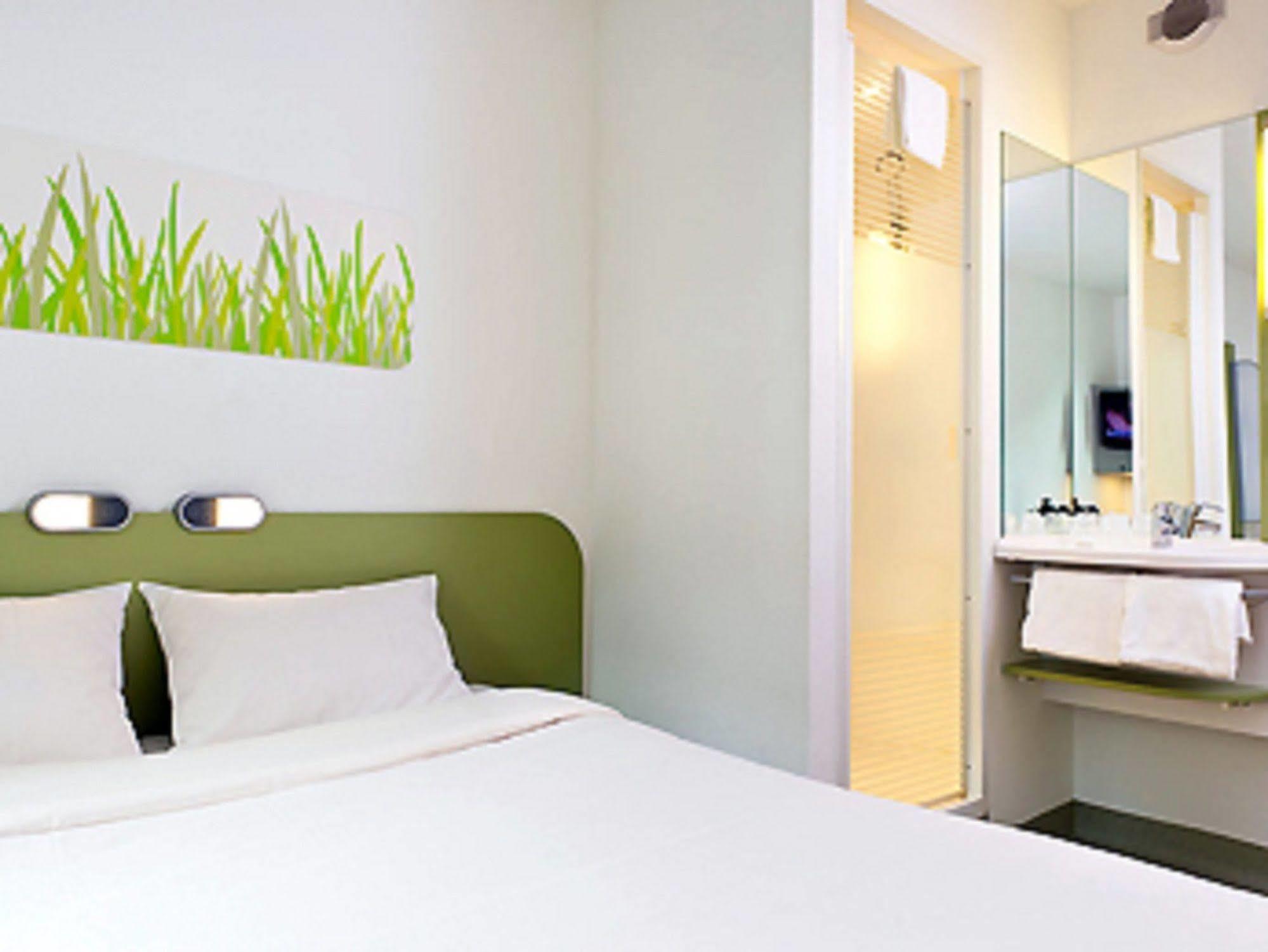 ibis budget Brignoles Provence Eksteriør billede